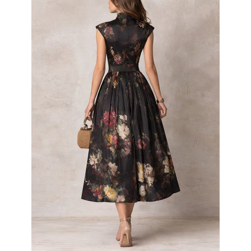 Vespera | Vestido Floral Negro de Cuello Alto